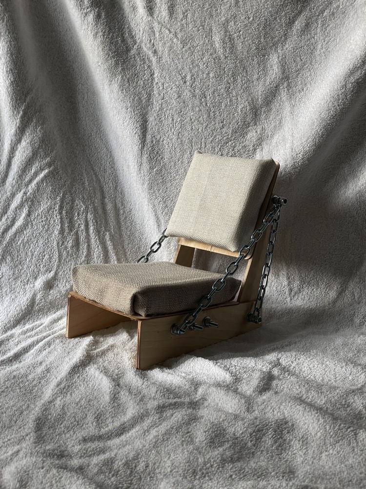 Metaphor Chair project image 16